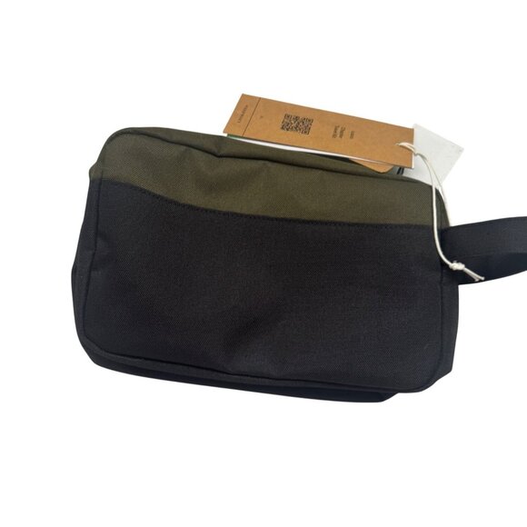 NWT Herschel Supply Co. Black & Olive Two-Tone Compact Toiletry Bag - Picture 3 of 4